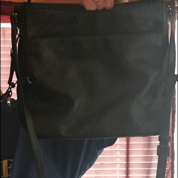 used micheal korn - Picture 4 of 8